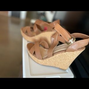 Aldo Wedge Sandal size 7 Cognac Brown